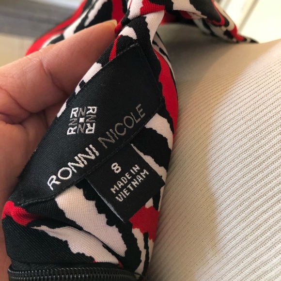 Ronni Nicole Shift Dress - Picture 8 of 8